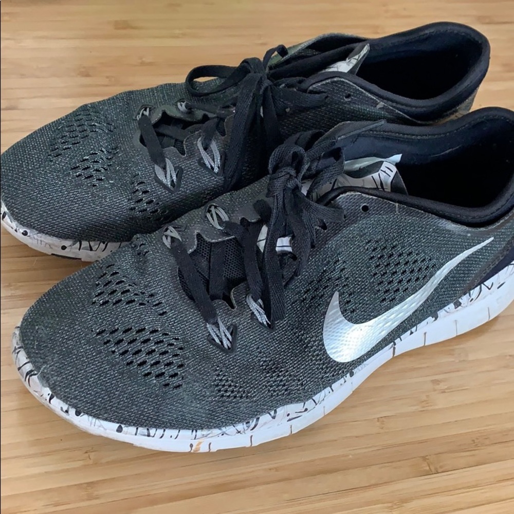 Nike free